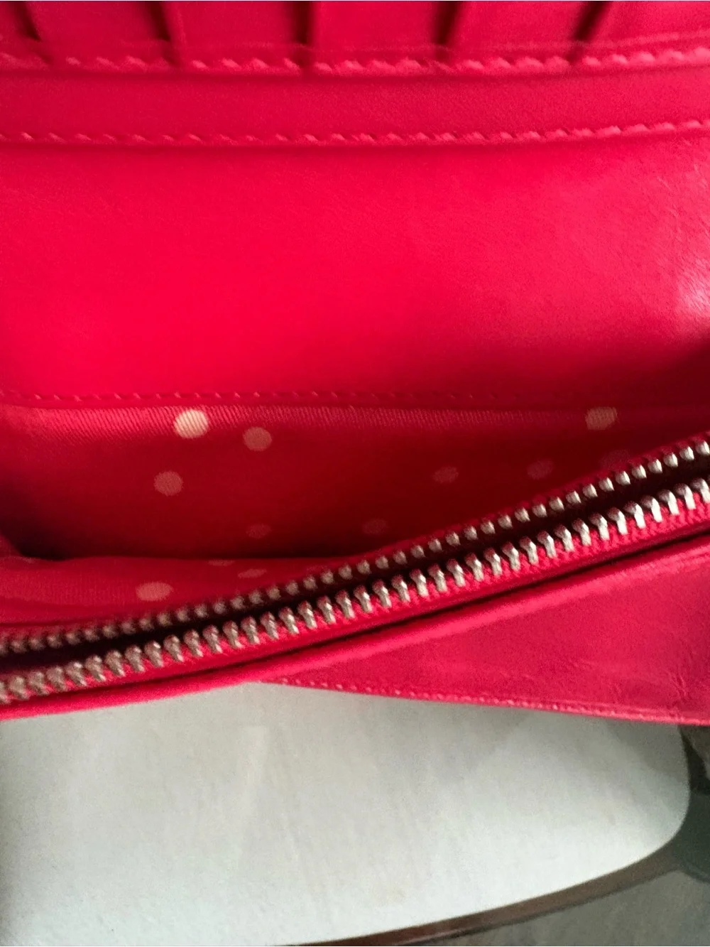 ❤️❤️MARC BY MARC JACOBS RED PATENT LEATHER TURNLOCK WALLET!❤️❤️